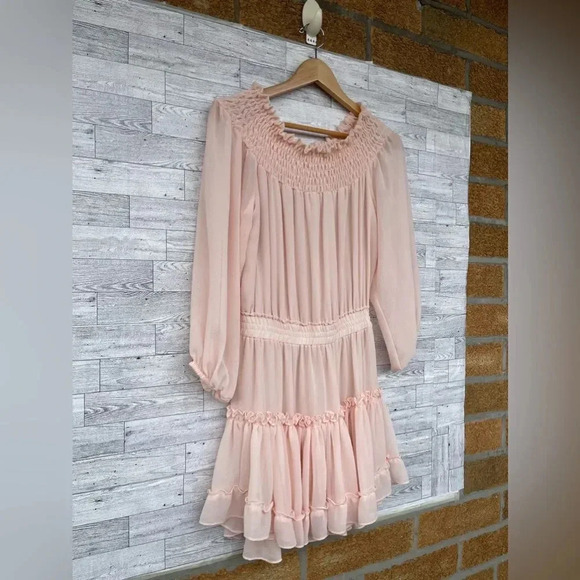 Misa los angeles blush off the shoulder chiffon mini dress medium - Picture 3 of 9